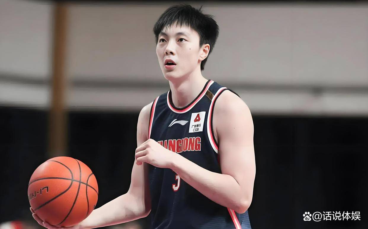 科维托娃意外战胜篮网,重要助攻引爆全场! 科维托娃意外战胜篮网,重要助攻引爆全场!